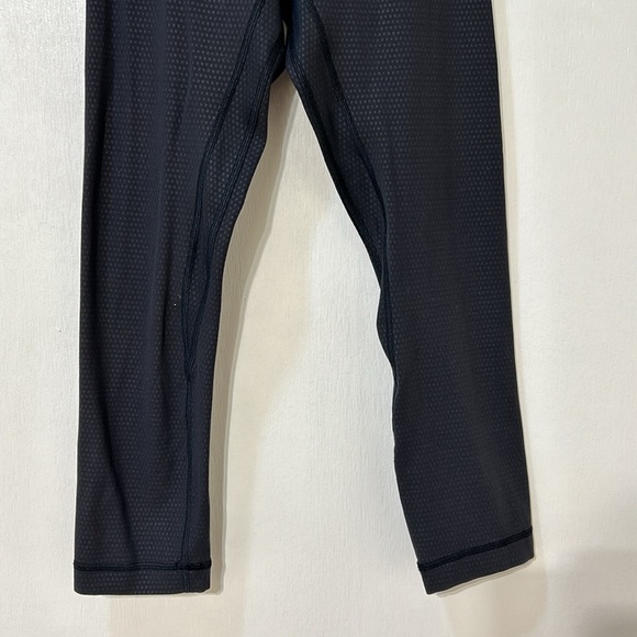 LULULEMON WOMEN 7/8 LEGGING HIGH RISE SNAKE PRINT Sz 2 - Picture 6 of 8